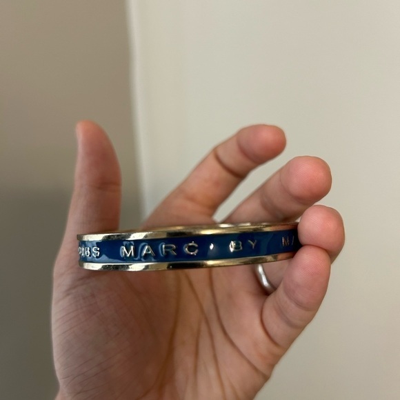 Marc Jacob’s Blue Bangle - Picture 2 of 4
